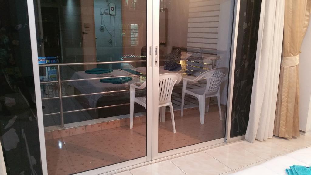 Sunshine Guesthouse Patong Exterior foto